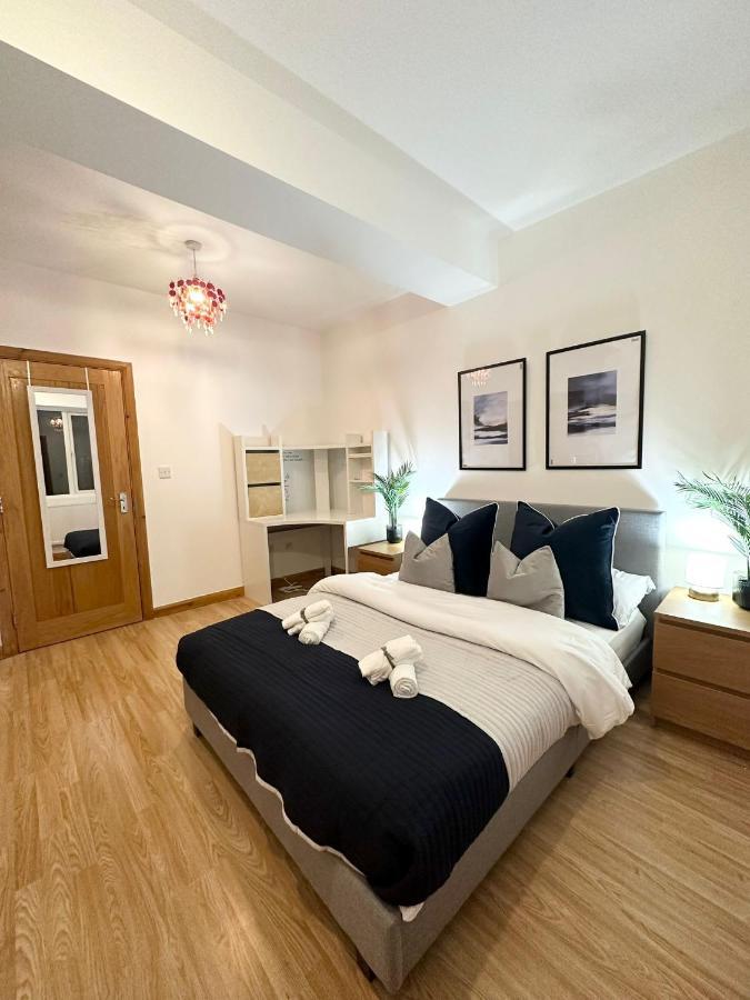 Retreat To A Stylish Ensuite In Лондон Екстер'єр фото