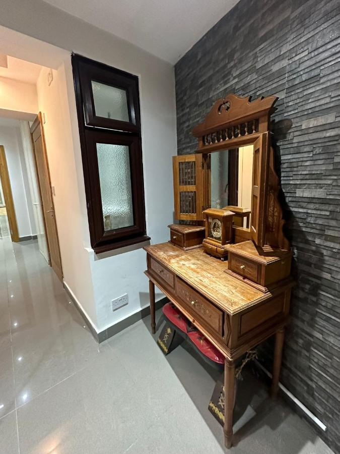 Retreat To A Stylish Ensuite In Лондон Екстер'єр фото